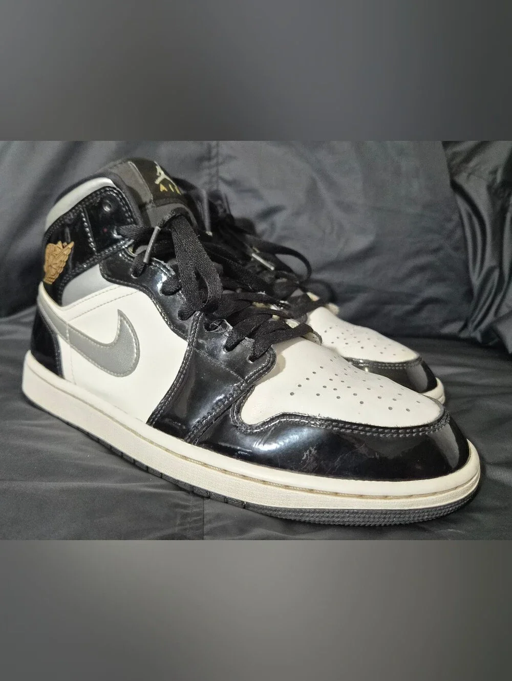 Men's Nike Air Jordan 1 Mid SE 